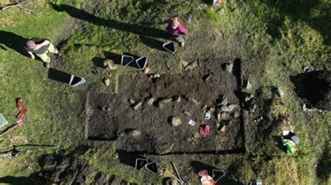 Metal detectorist, students find Viking.